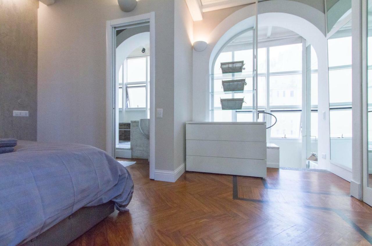 Elegante E Completamente Arredato Apt In Duomo Milano Eksteriør bilde