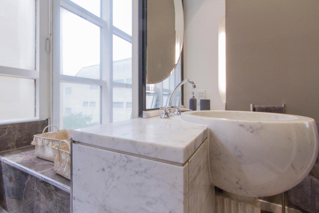 Elegante E Completamente Arredato Apt In Duomo Milano Eksteriør bilde